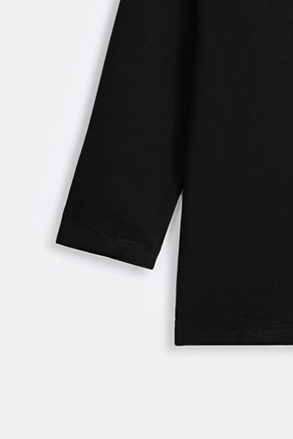 Minnie Minors Soft Black High Neck / Unisex