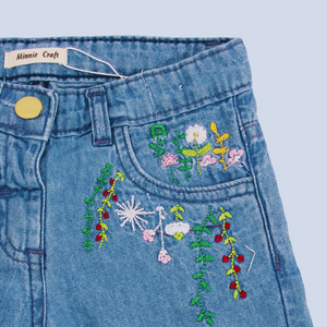 Minnie Craft / Girls Embroided Light Weight blue Denim shorts