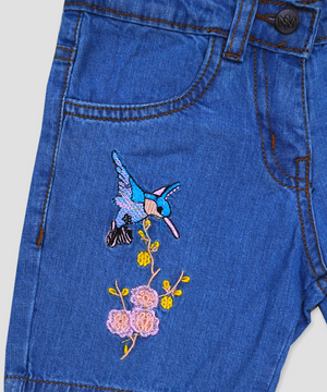 Minnie Minors / Girls Embroided blue jeans shorts.